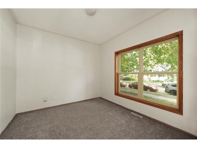 Foto del edificio - 1065 23rd Ave SE