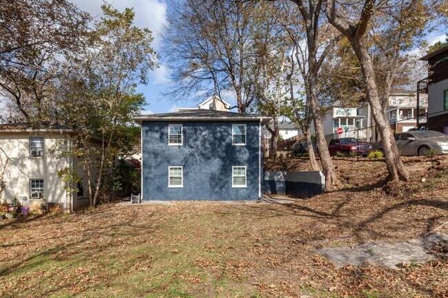 Photo - 207 South Ave SE Apartment