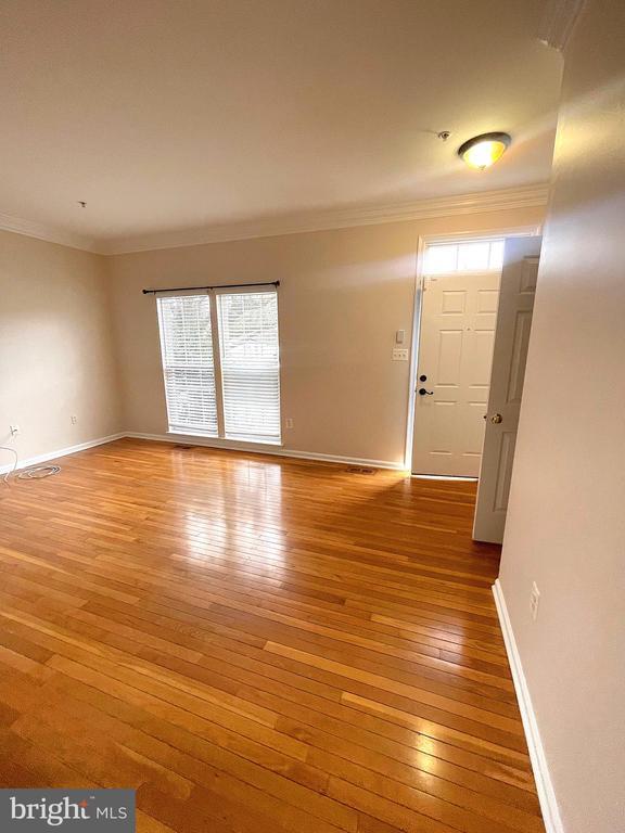 Building Photo - 6101 Newport Terrace