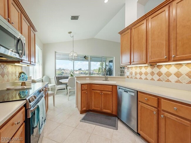 Building Photo - 16140 Mt Abbey Way