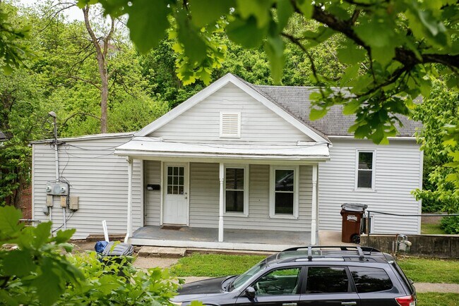 Foto del edificio - 119 N Congress St