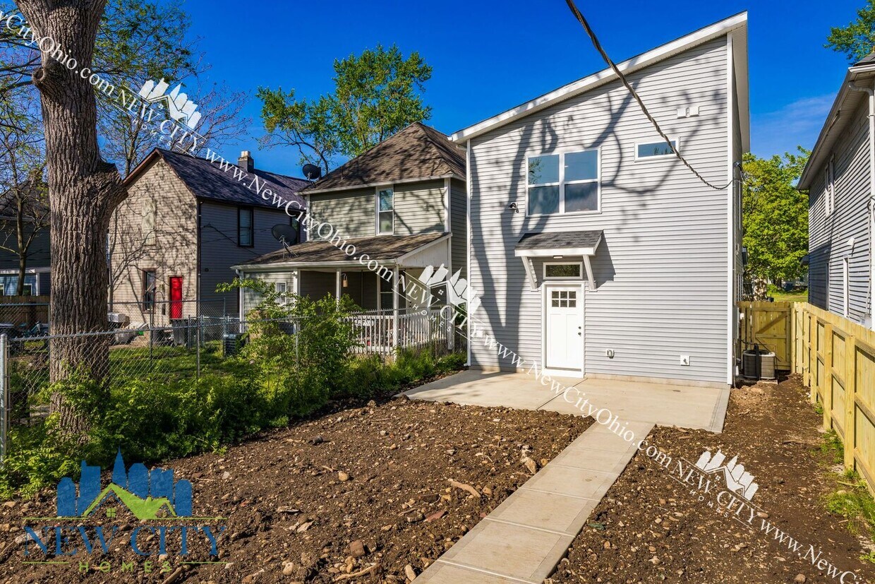 Foto del edificio - Newly Built Franklinton NOW 3 Bedroom 2.5 ...