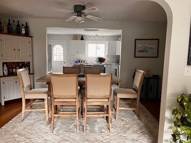 Foto del edificio - 55 Fox Hill Rd