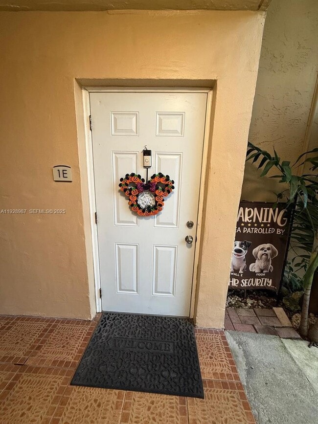 Foto del edificio - 4210 NW 79th Ave