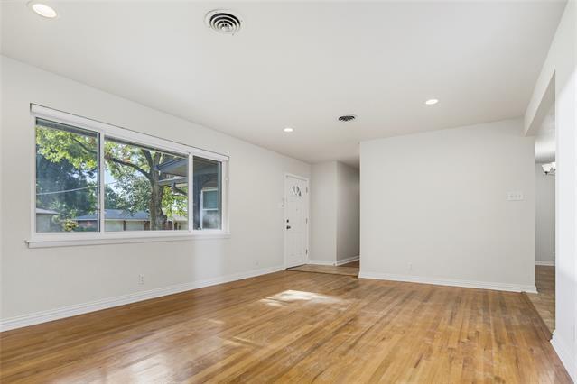 Foto del edificio - 4205 Keeter Dr