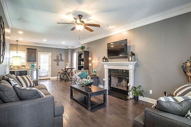 Building Photo - House in Karns Coming soon!!!
