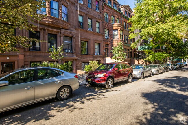 Building Photo - 148 West 76th Street