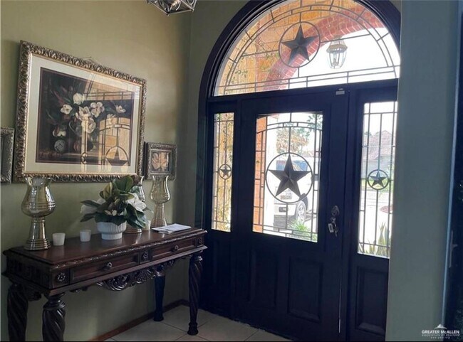 Foto del edificio - 16 Nappa Valley Dr