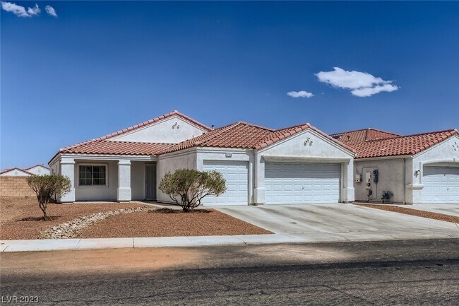 Foto del edificio - 4708 Gleaming Meadows St