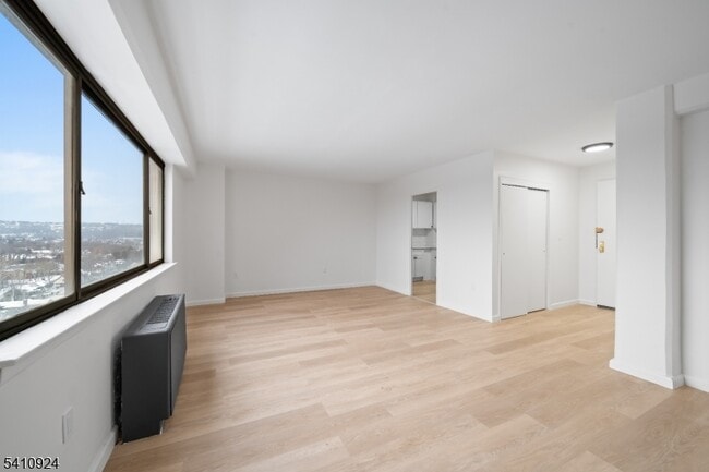 Foto del edificio - 275 Prospect St