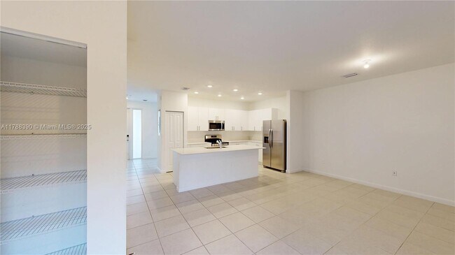 Building Photo - 12875 SW 243rd Ter