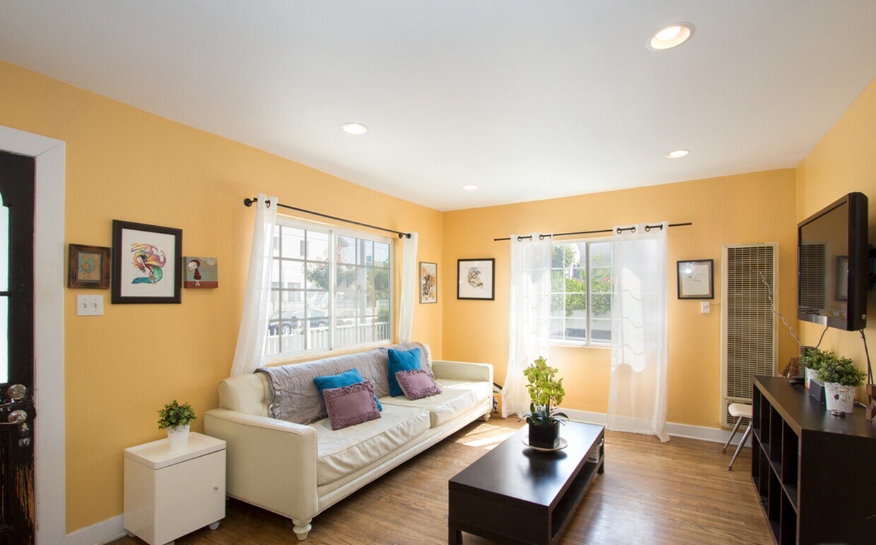 Sala de estar - 5960 Lexington Ave