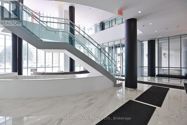 Photo du bâtiment - 9471 Yonge St