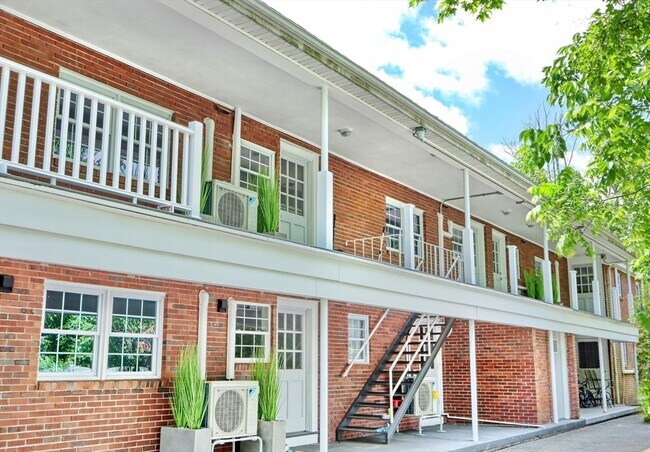 Foto del edificio - 405 Washington St
