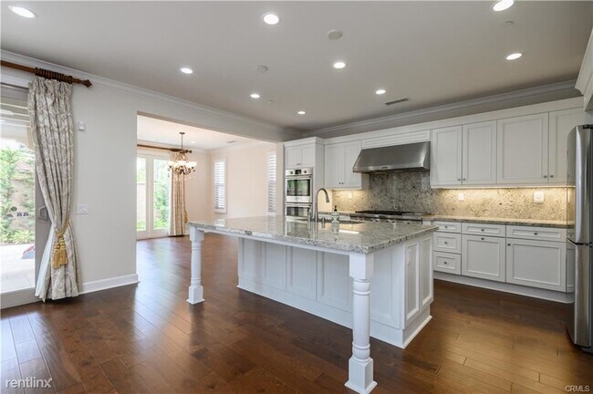 Building Photo - 4 br, 4 bath House - 73 Hazelton