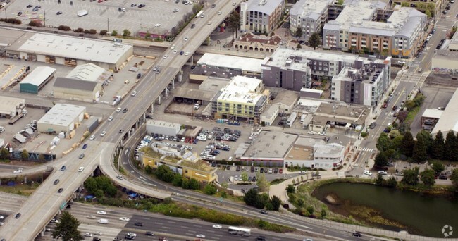 Foto aérea - The Lofts at 2013 Second Street