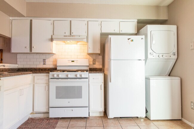 Foto del edificio - 3453 Willowrun Dr