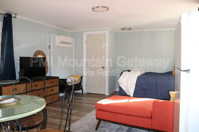 Foto del edificio - 1522 Central Ave