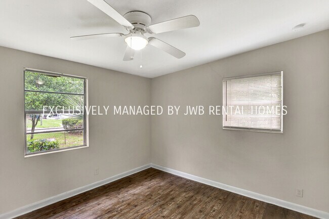 Building Photo - 2975 Exora Ct