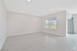 Building Photo - 44633 Palm Frond Dr