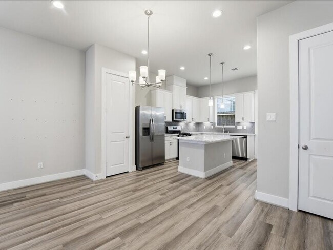 Foto del edificio - 9020 Lonestar River Ln