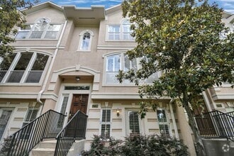 Building Photo - 1739 French Village Dr
