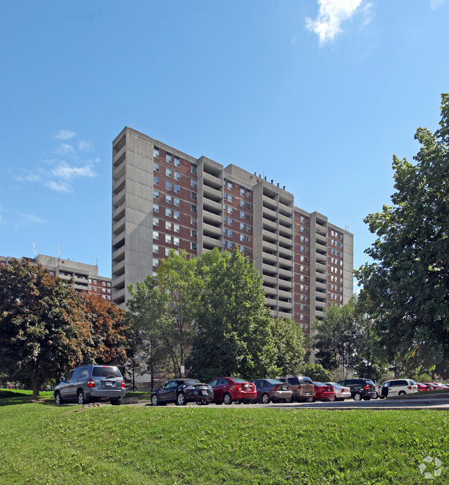 Building Photo - Clipper Apartments