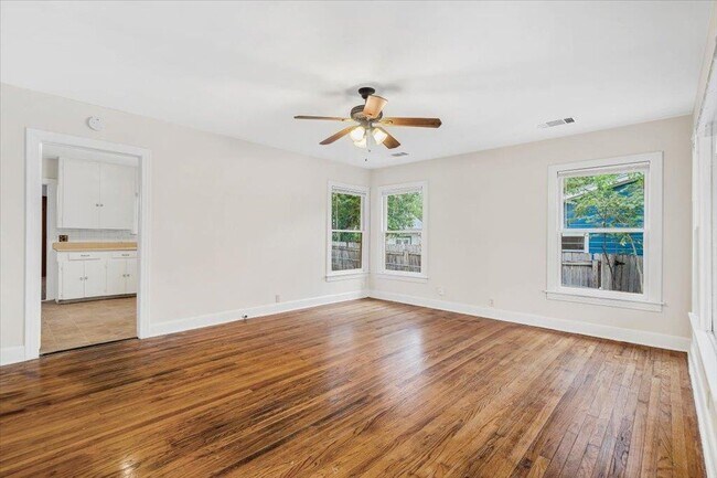 Building Photo - 3510 Lafayette Ave