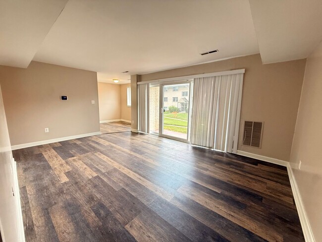 Photo - 2 Bedroom Condo near New Carrollton MARC t...