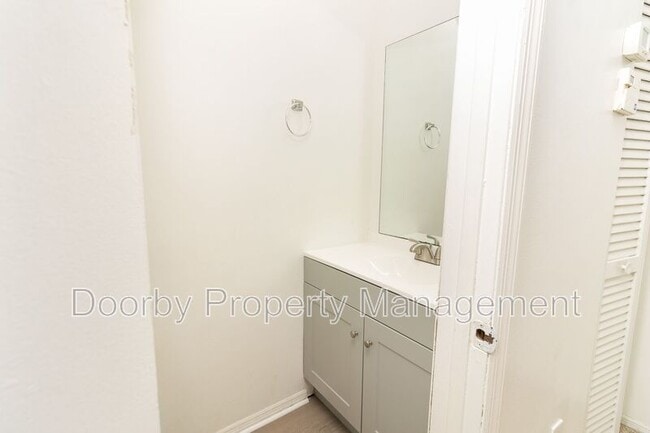 Foto del edificio - 3299 Conner St