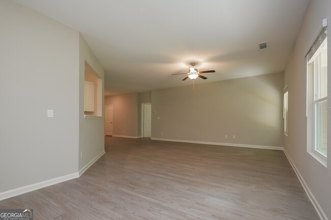 Building Photo - 75 Katelen Ct