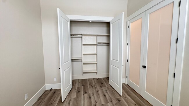 Building Photo - Solar Home For RENT!!!