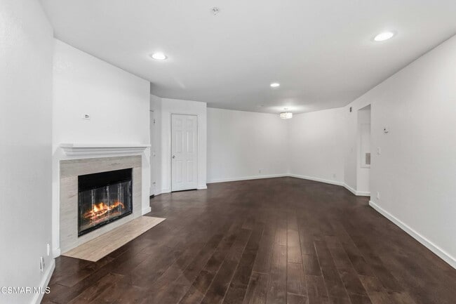 Building Photo - 631 Oak Run Trail