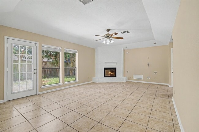 Building Photo - 7315 Foxside Ln