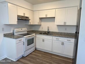 Building Photo - 130 Beulah Ave