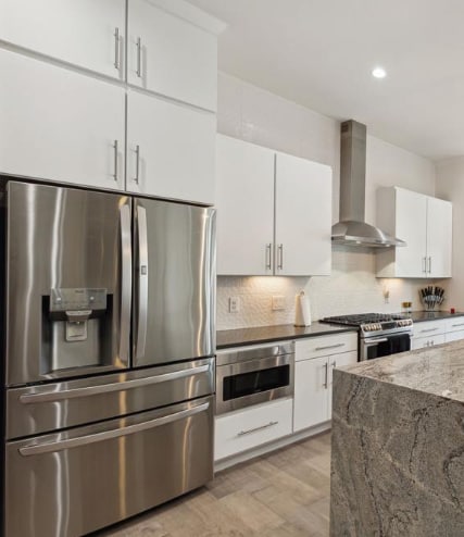 Foto principal - 422 W 9th St