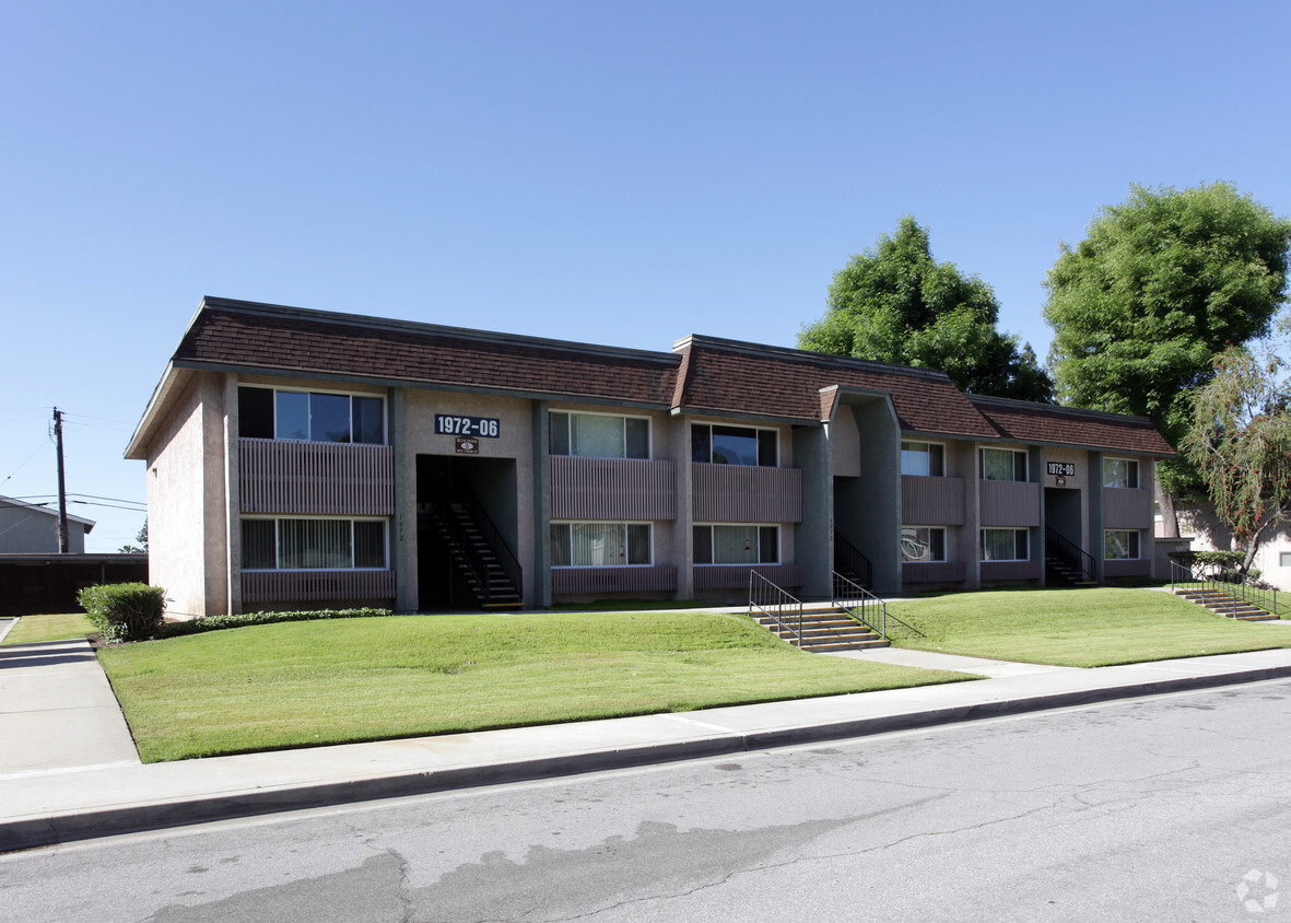 Building Photo - Cienega Gardens Apartments