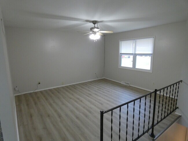 Foto del edificio - Beautiful Home In North Kansas City School District!