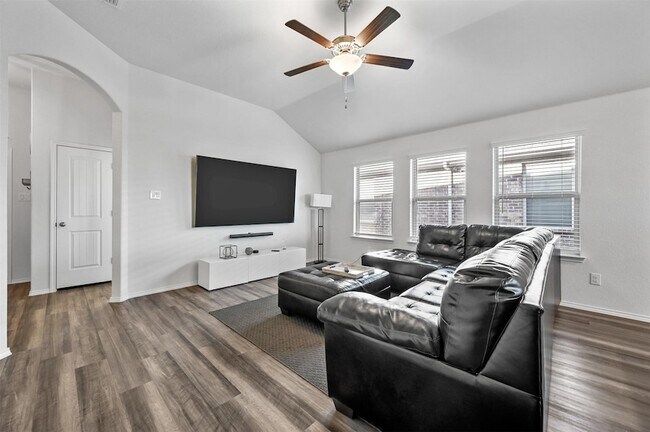 Foto del edificio - 424 Pollyann Trl