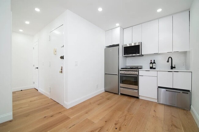 Foto del edificio - 109 First Avenue