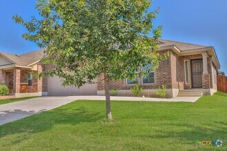 Building Photo - 1560 Gateshead Dr