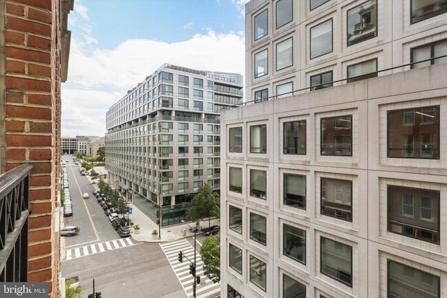 Building Photo - 601 Pennsylvania Ave NW