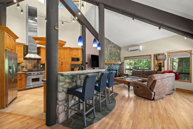 Building Photo - Mill Creek Estate Retreat | Incline Village