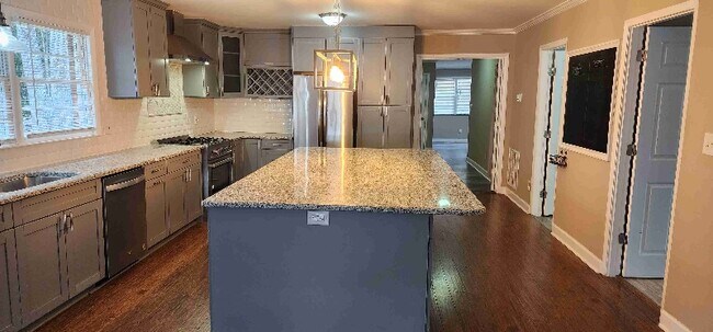 Foto del edificio - 4605 Blanton Rd