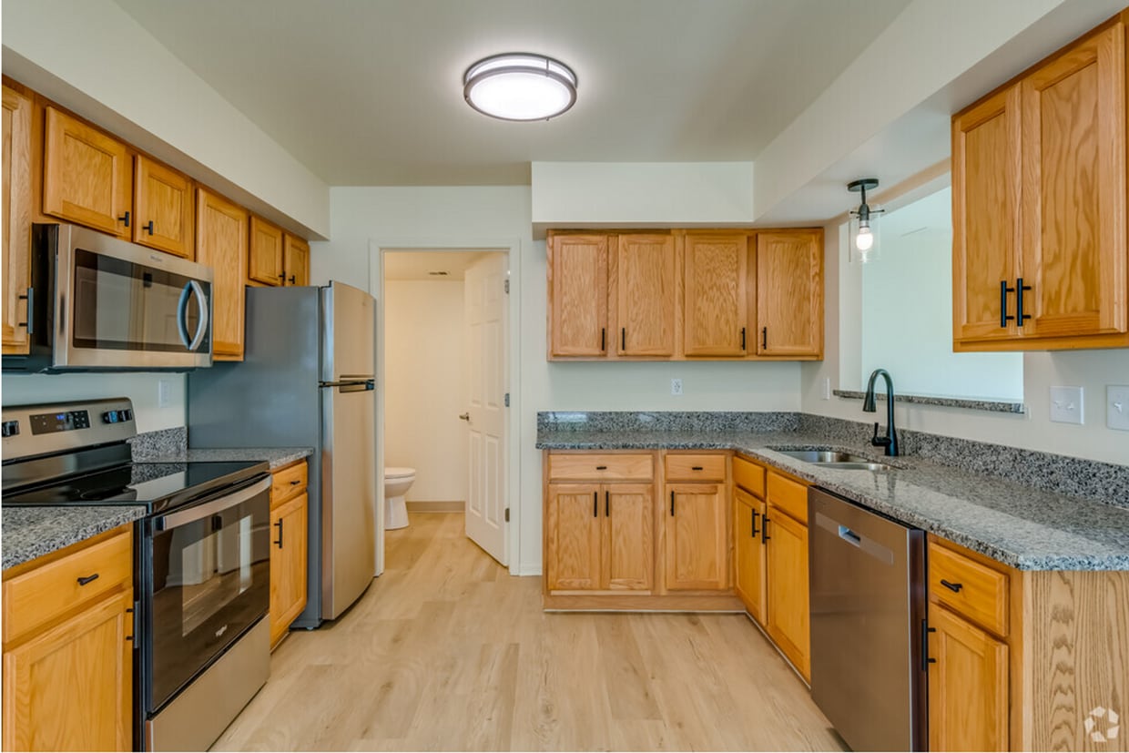 Foto principal - 14755 W Hidden Creek Ct