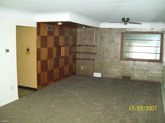 Building Photo - 3726 Norwood Dr
