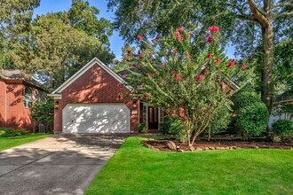 Building Photo - 31 Canoe Birch Pl