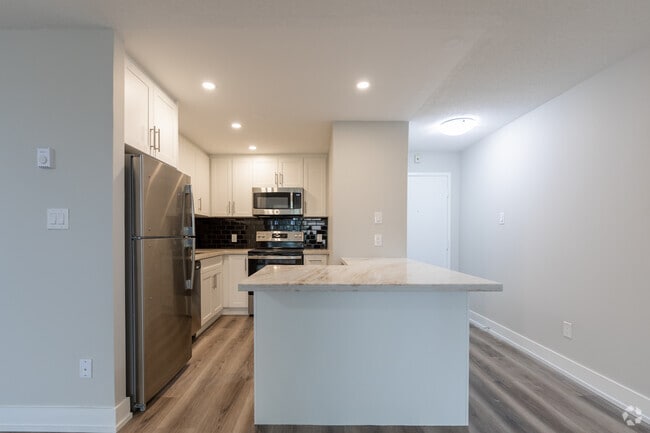 2BR, 1BA - 850SF - Kitchen - 9 Lodge Street