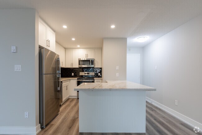 2 chambres, 1 salle de bain - 850 pi2 - Cuisine - Oakwood Manor