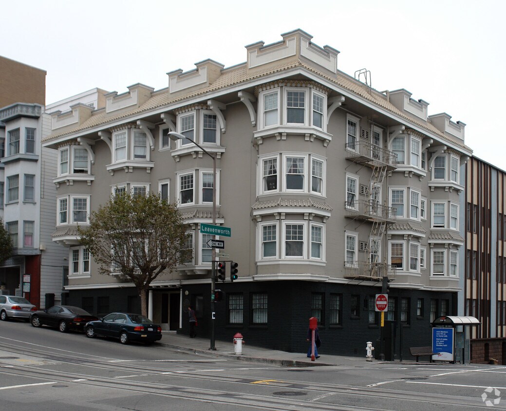 Building Photo - Delphi Apartments